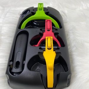 Tupperware peeler set